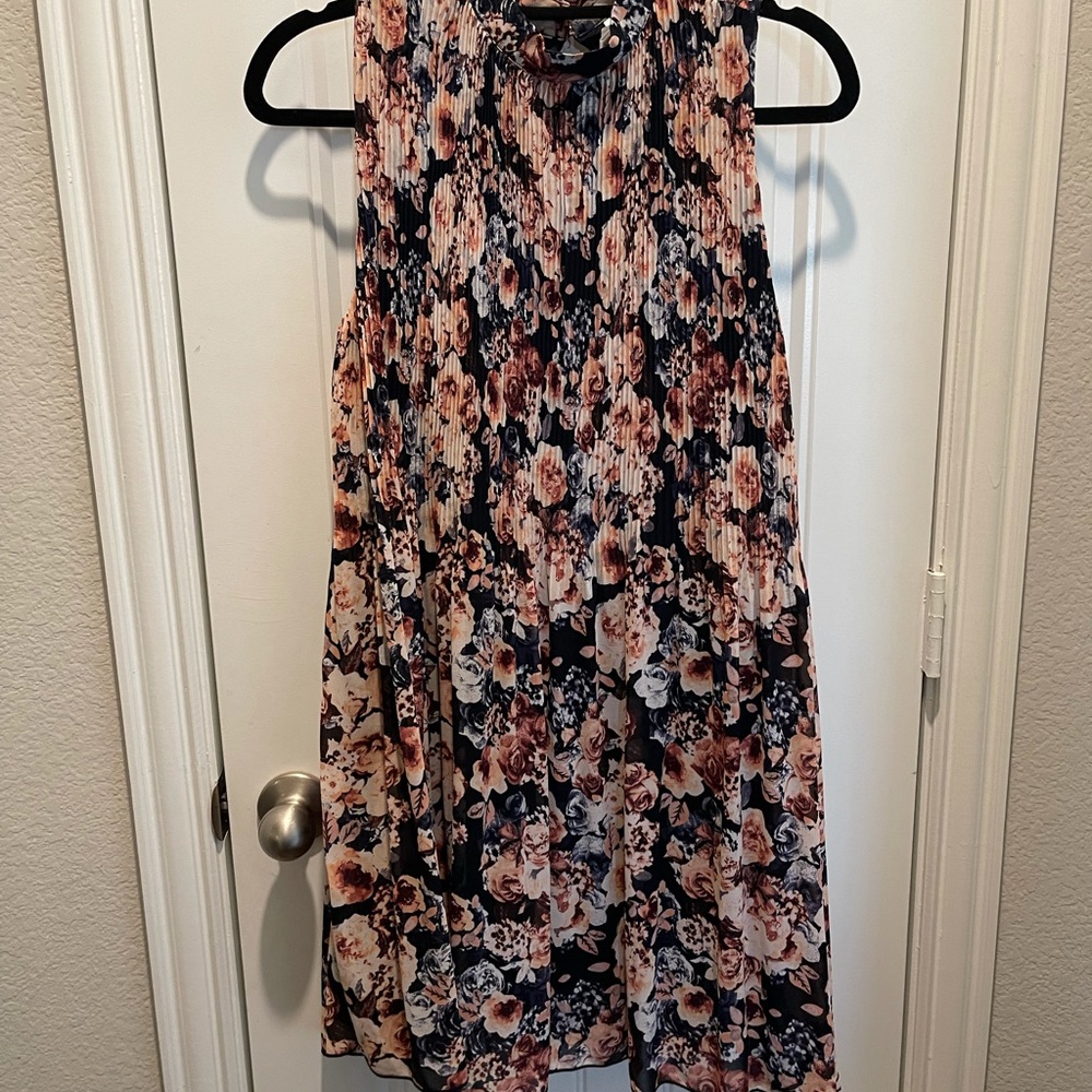 Floral print high neck